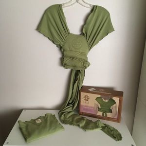 LILLEbaby Dragonfly wrap baby carrier, moss green